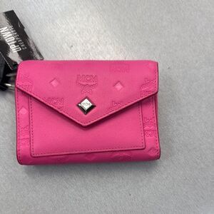 MCM Pink Wallet 🌸